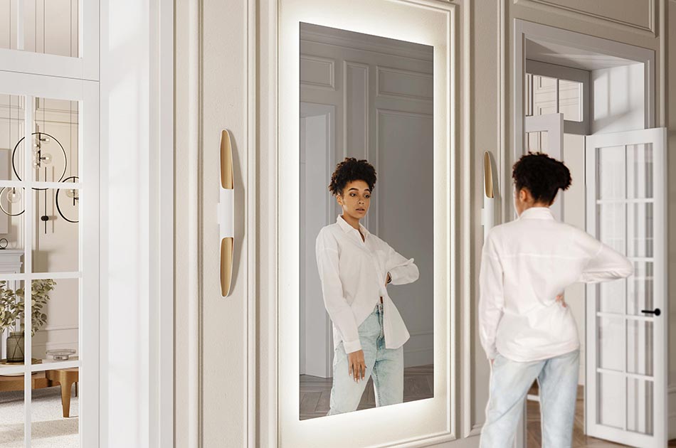 Os espelhos mais sublimes da nossa coleção têm vidros lisos e transparentes sem molduras. As formas delicadas dos espelhos trarão leveza a qualquer casa de banho e a sua natureza decorativa criará um ambiente único na sua casa de banho. Uma iluminação LED extravagante deixa um brilho na parede, exibindo o espelho de uma forma espantosa.