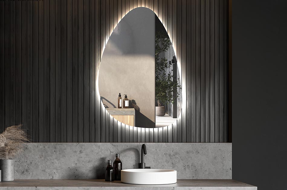 Espelho de forma irregular com iluminação ambiente suave para interiores elegantes | ARTFORMA