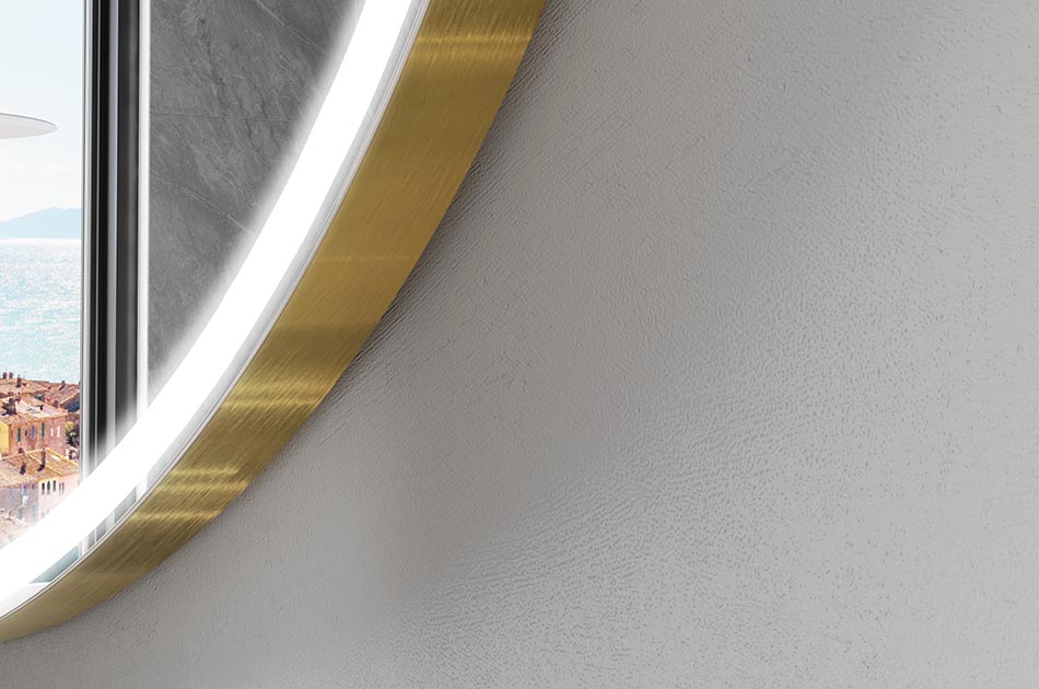 Espelho de forma irregular com iluminação ambiente suave para interiores elegantes | ARTFORMA