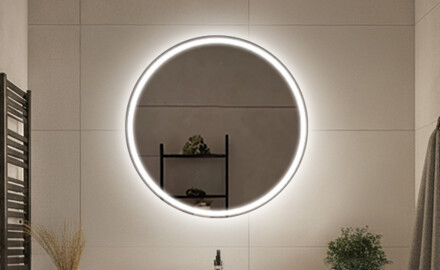 Espelhos redondos a pilhas