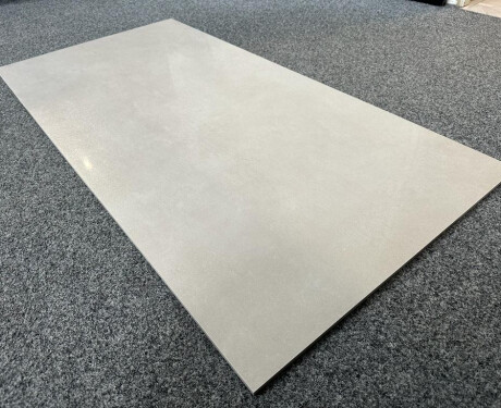 Pavimento em grés lappato 60x120, cinzento claro, retificado, A4H122 Poli Gris