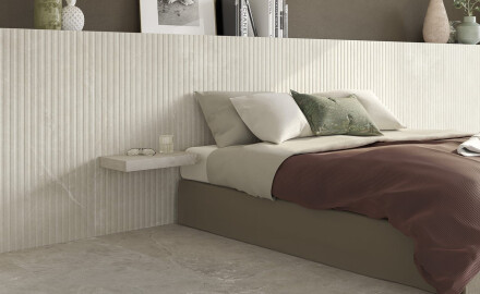 Gres ranhurado para pavimento 60x120 cinzento claro mate A4H510 Rigat-One Ermetica Bianco