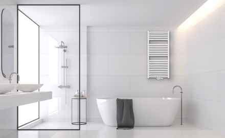 Radiador com escada para casa de banho branco